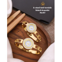 Bracelet Style Analog Watch-1