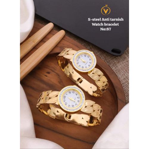 Bracelet Style Analog Watch-4