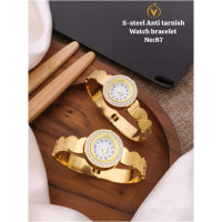 Bracelet Style Analog Watch-5